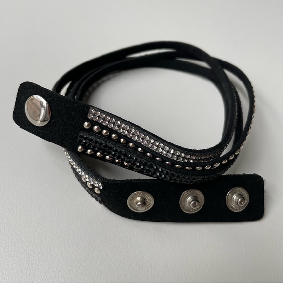 Nineties Choker - Picture 6 of 6